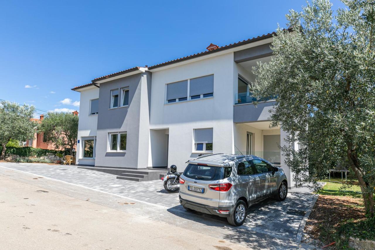 Apartman Suzi Pula Dış mekan fotoğraf