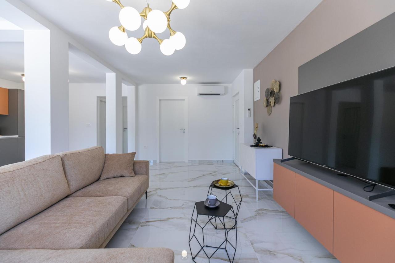 Apartman Suzi Pula Dış mekan fotoğraf